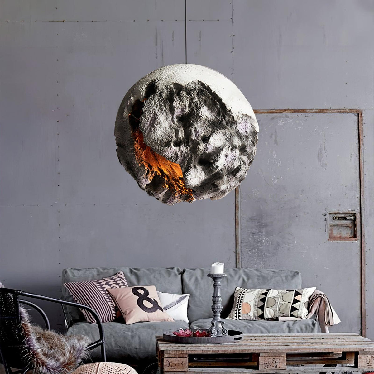 Ilphaara Irregular Planet Kunststoff-Pendelleuchte