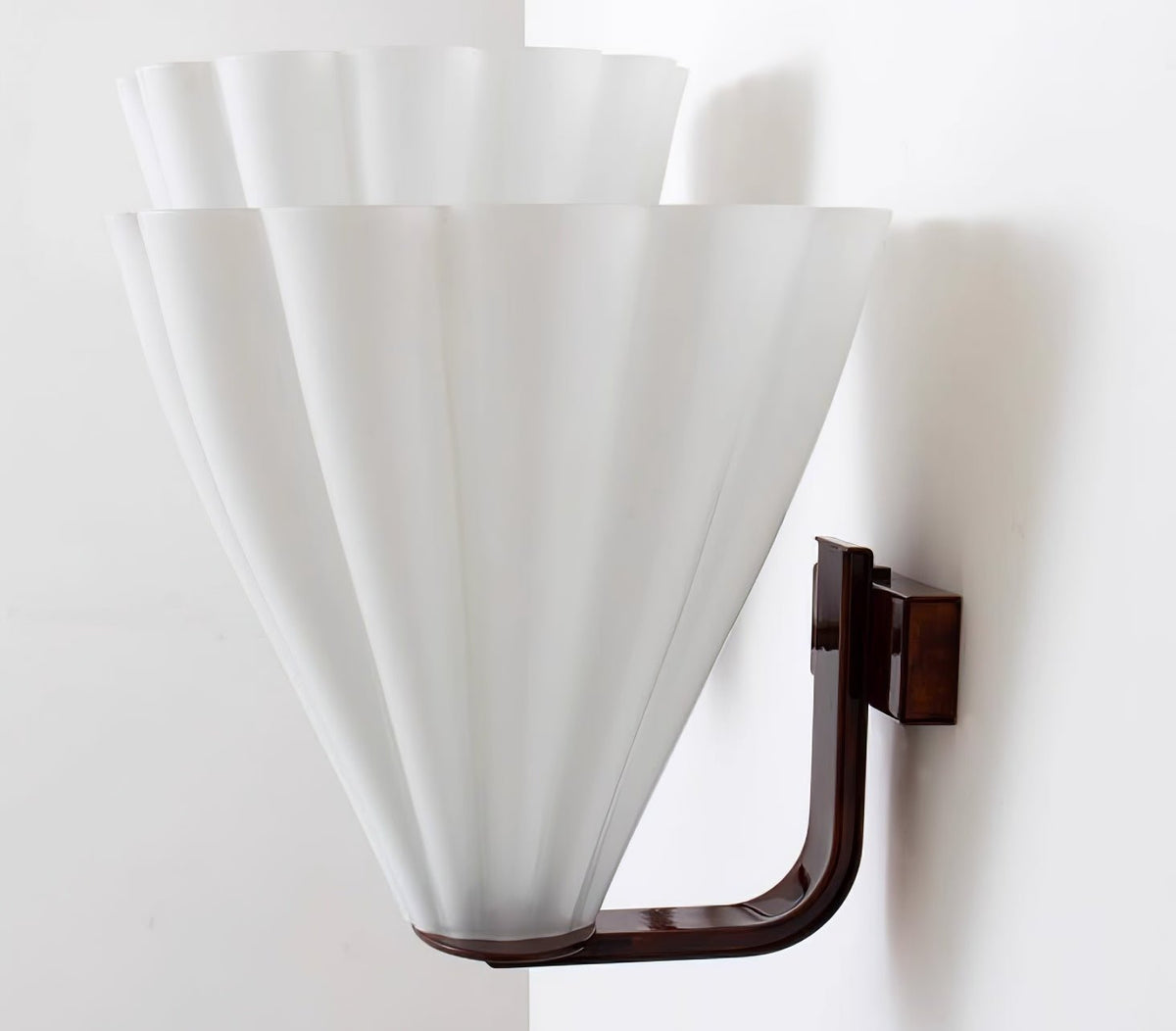 Ixelyn fächerförmige Wandleuchte aus Glas