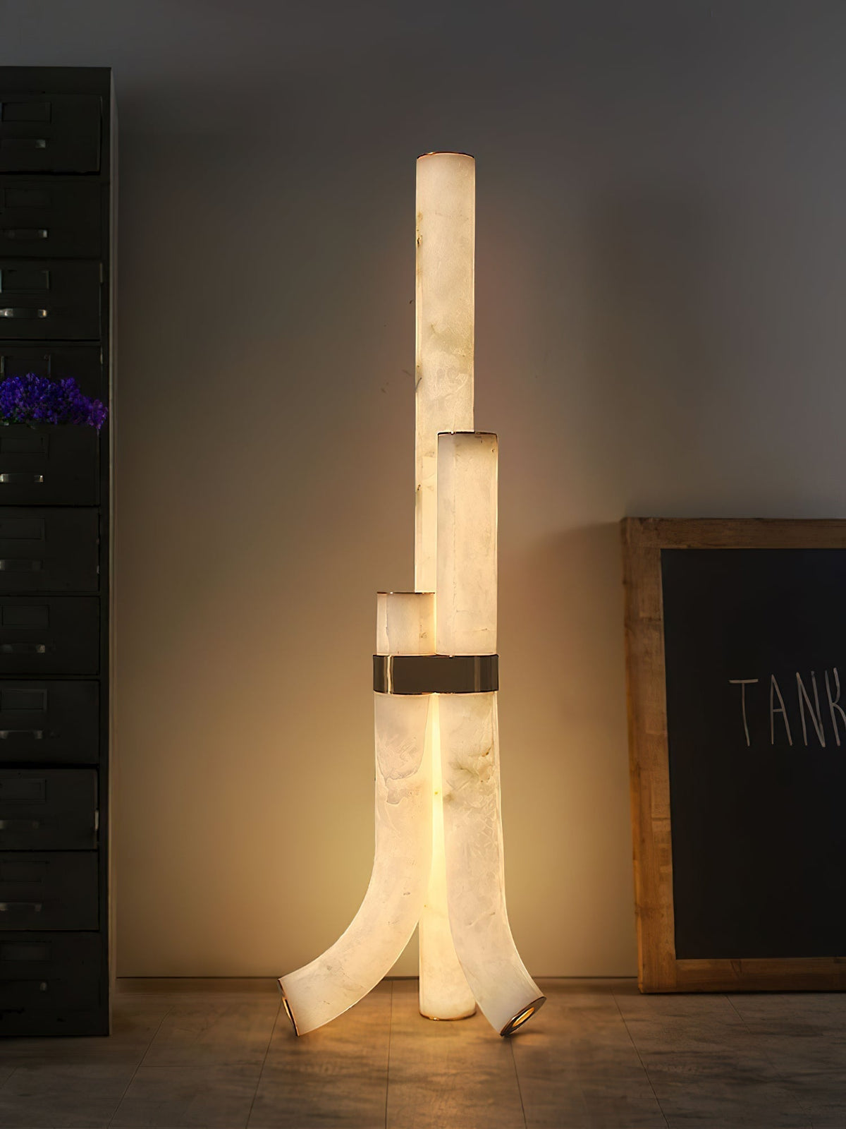 Sculpt Stehleuchte