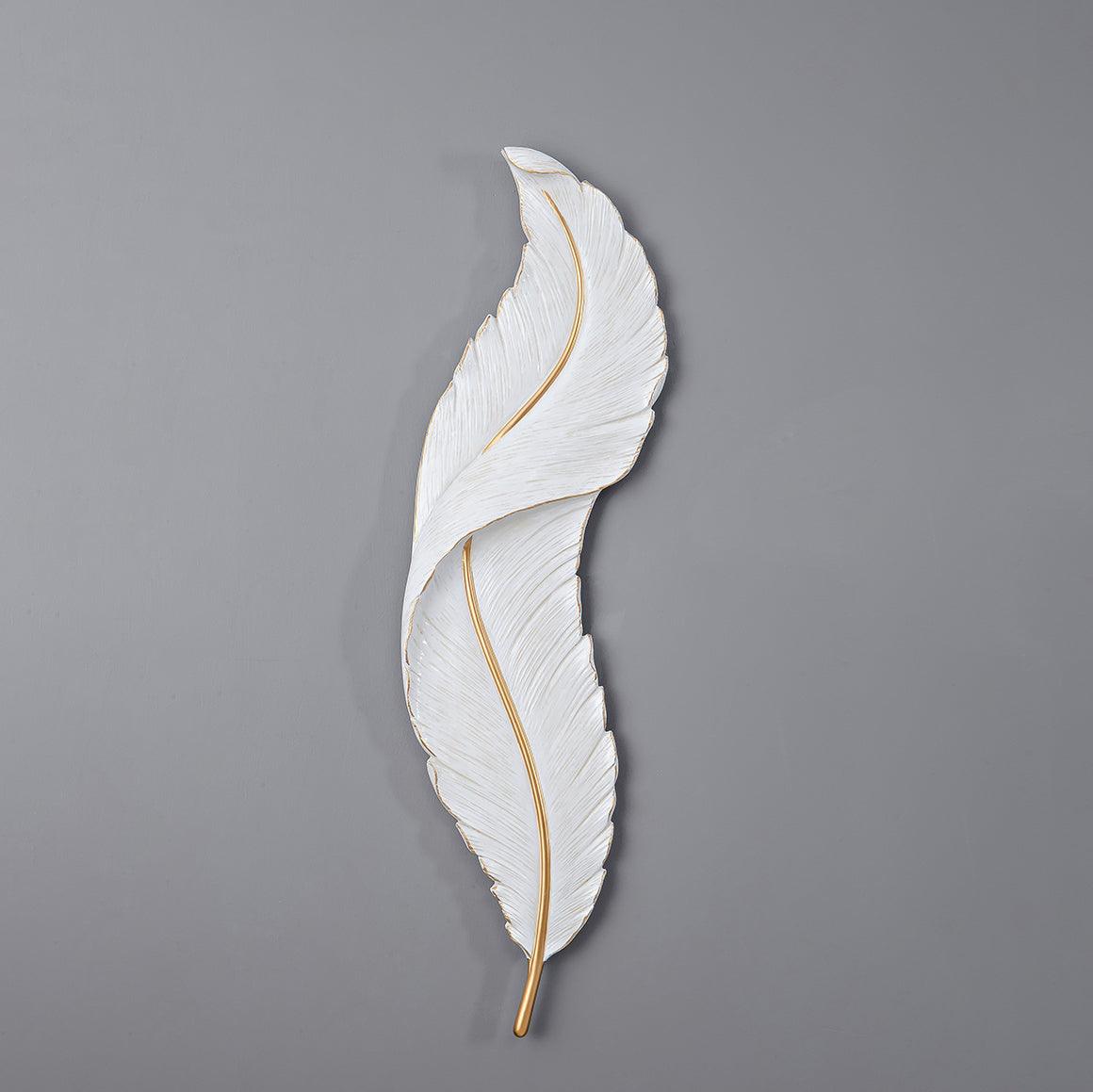 Arvess Individual Creativity Feder-Kunstharz-Wandleuchte