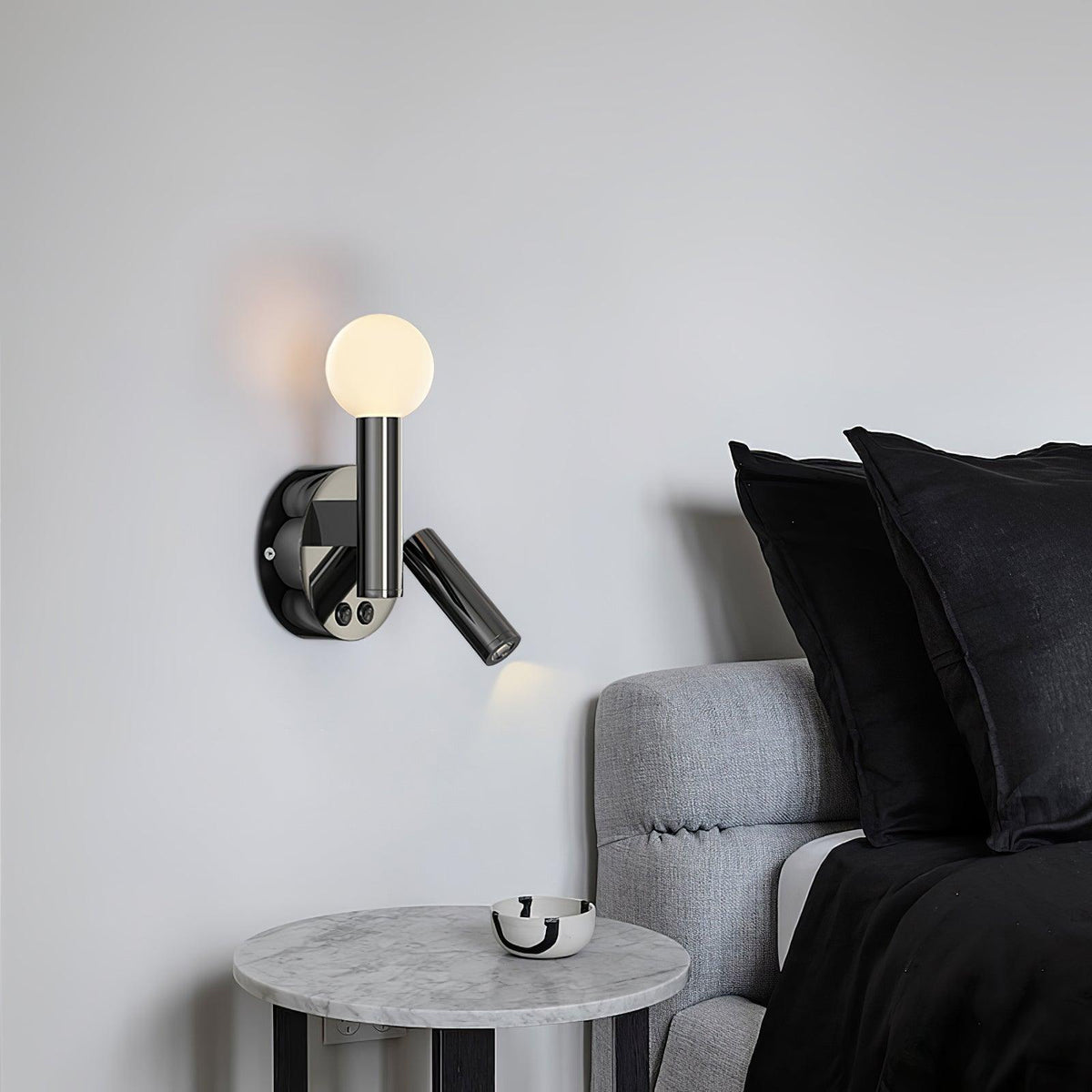 Gifted zeitgenössische minimalistische Wandleuchte
