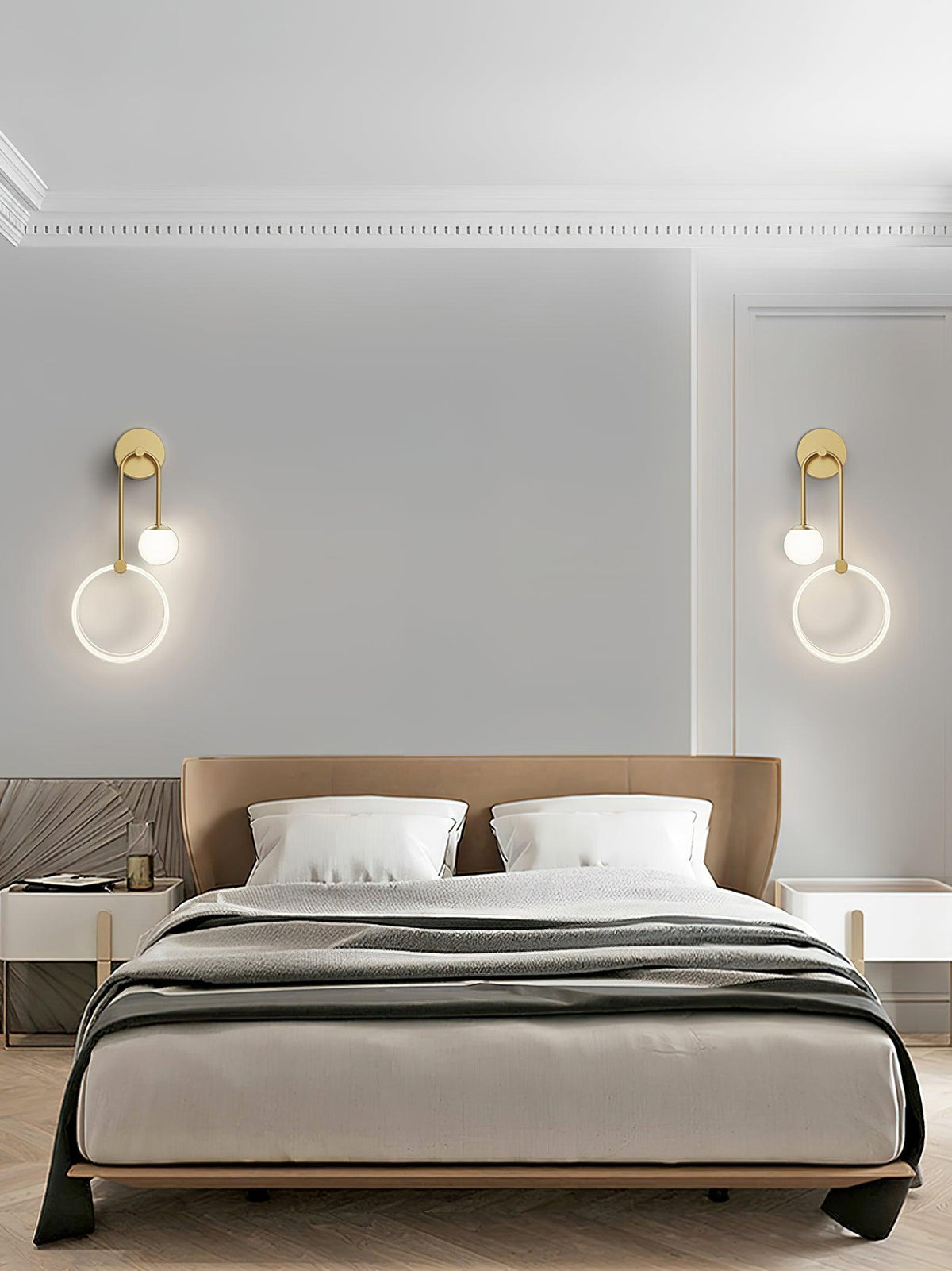 Warren zeitgenössische minimalistische LED-Wandleuchte aus Messing