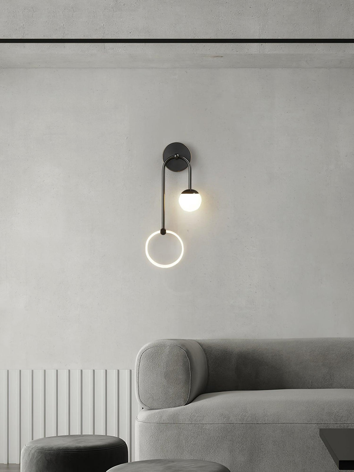 Warren zeitgenössische minimalistische LED-Wandleuchte aus Messing