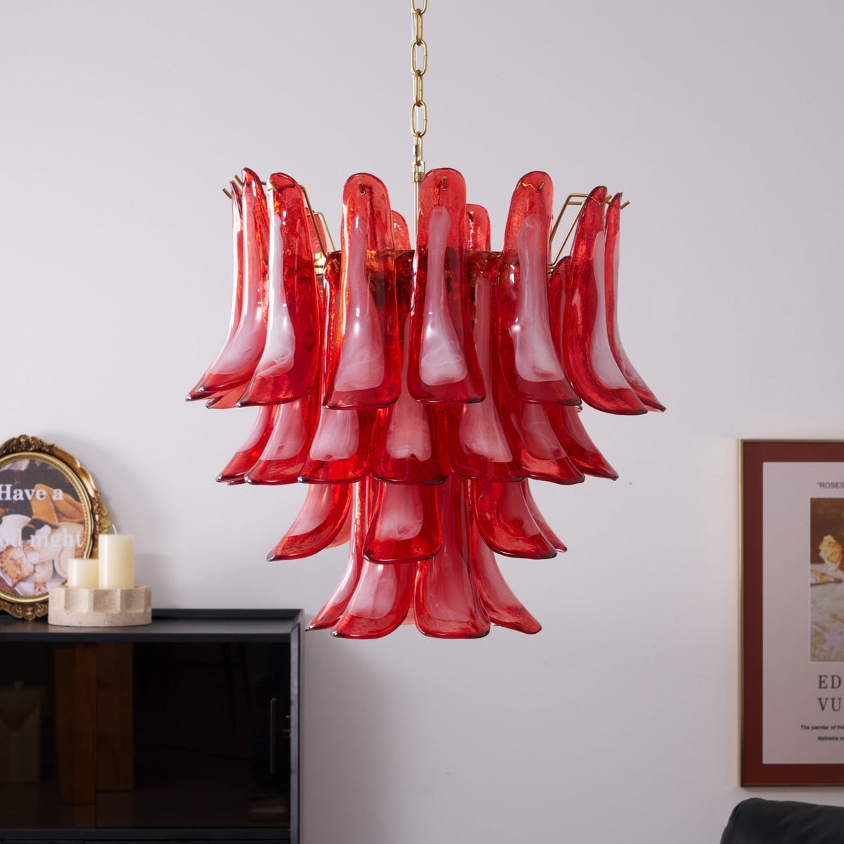 Celarine Kronleuchter aus rotem Petal-Glas in geschichteter Kunstform