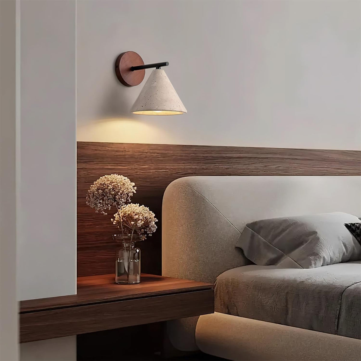 Tavero moderne Wandleuchte mit Kegel-Lampenschirm
