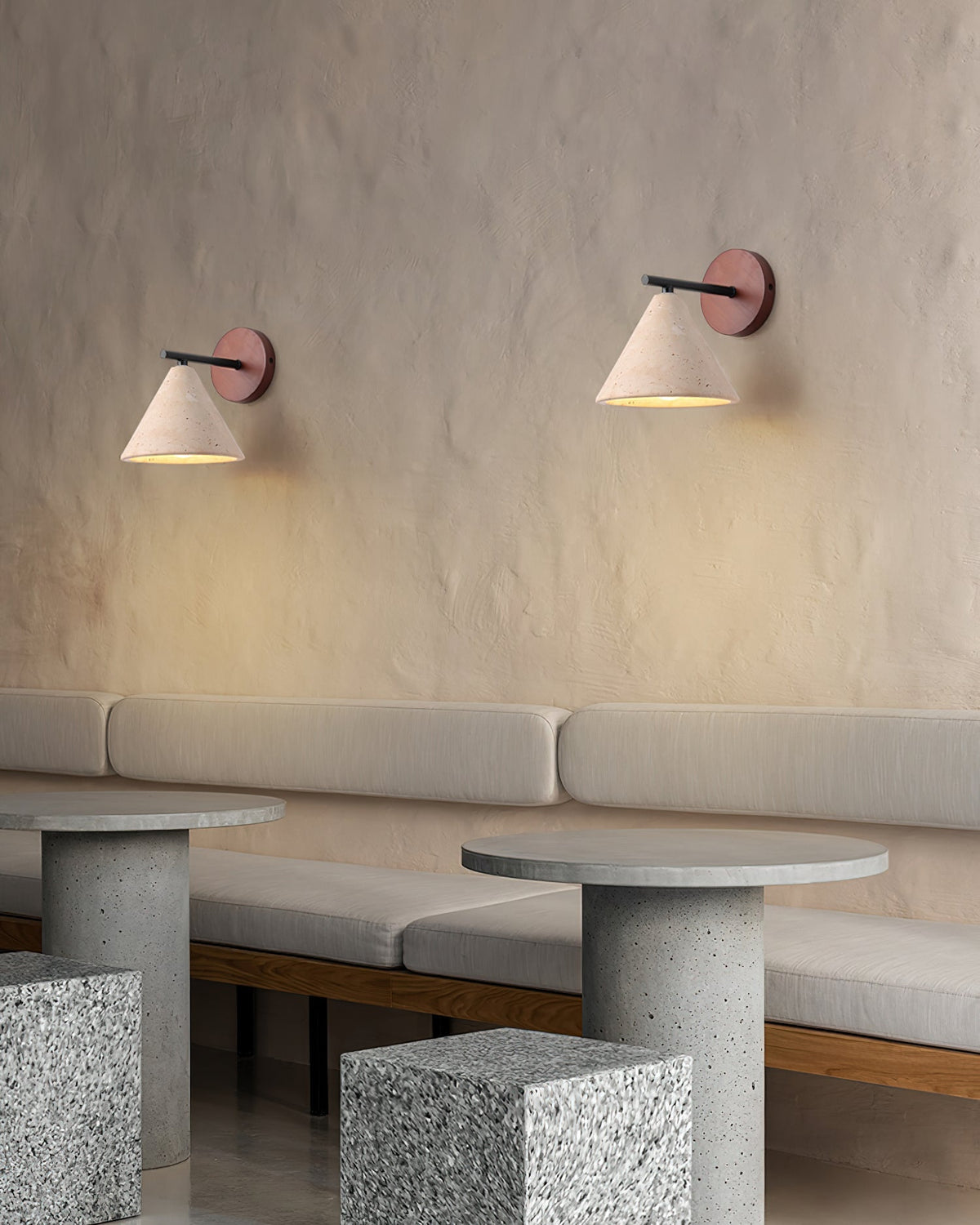 Tavero moderne Wandleuchte mit Kegel-Lampenschirm