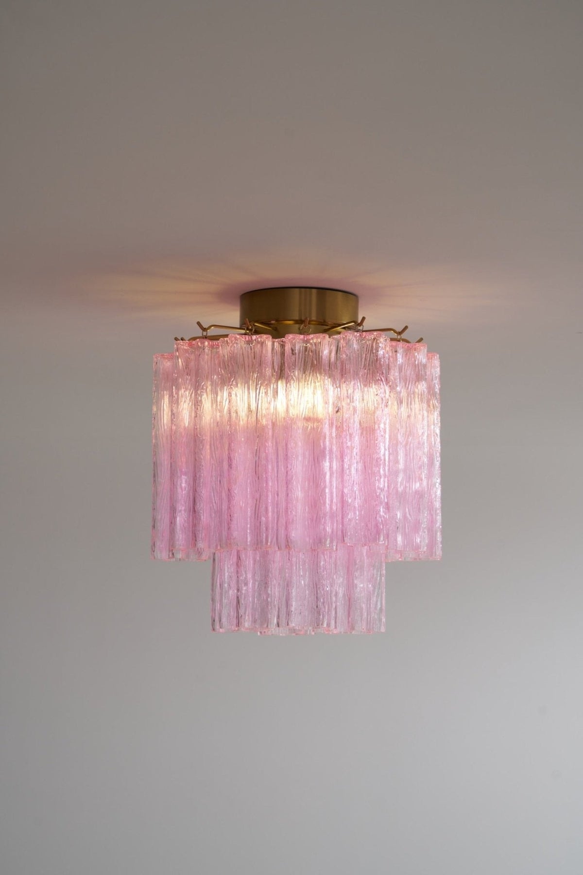 Eiriel Deckenleuchte Rosa Murano-Glas gestuft modern flach