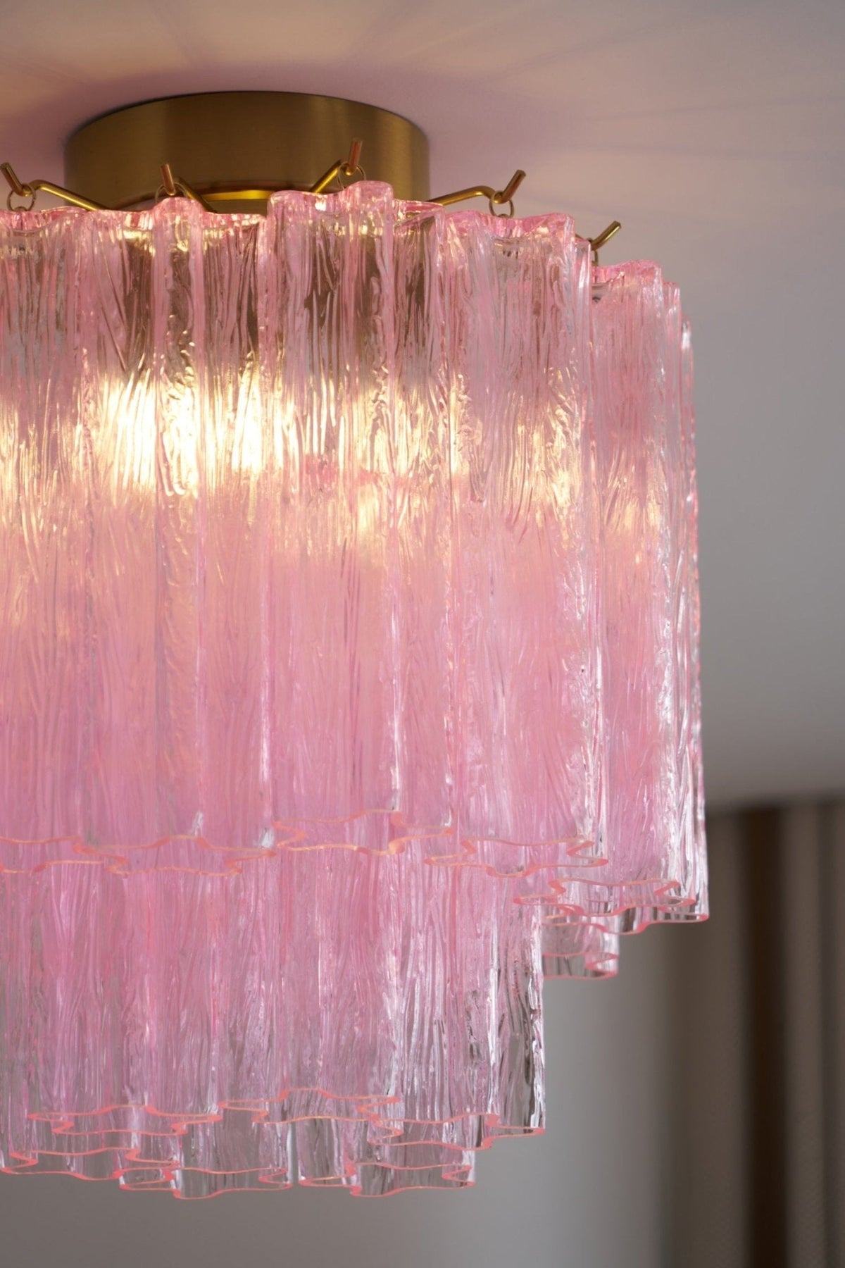 Eiriel Deckenleuchte Rosa Murano-Glas gestuft modern flach