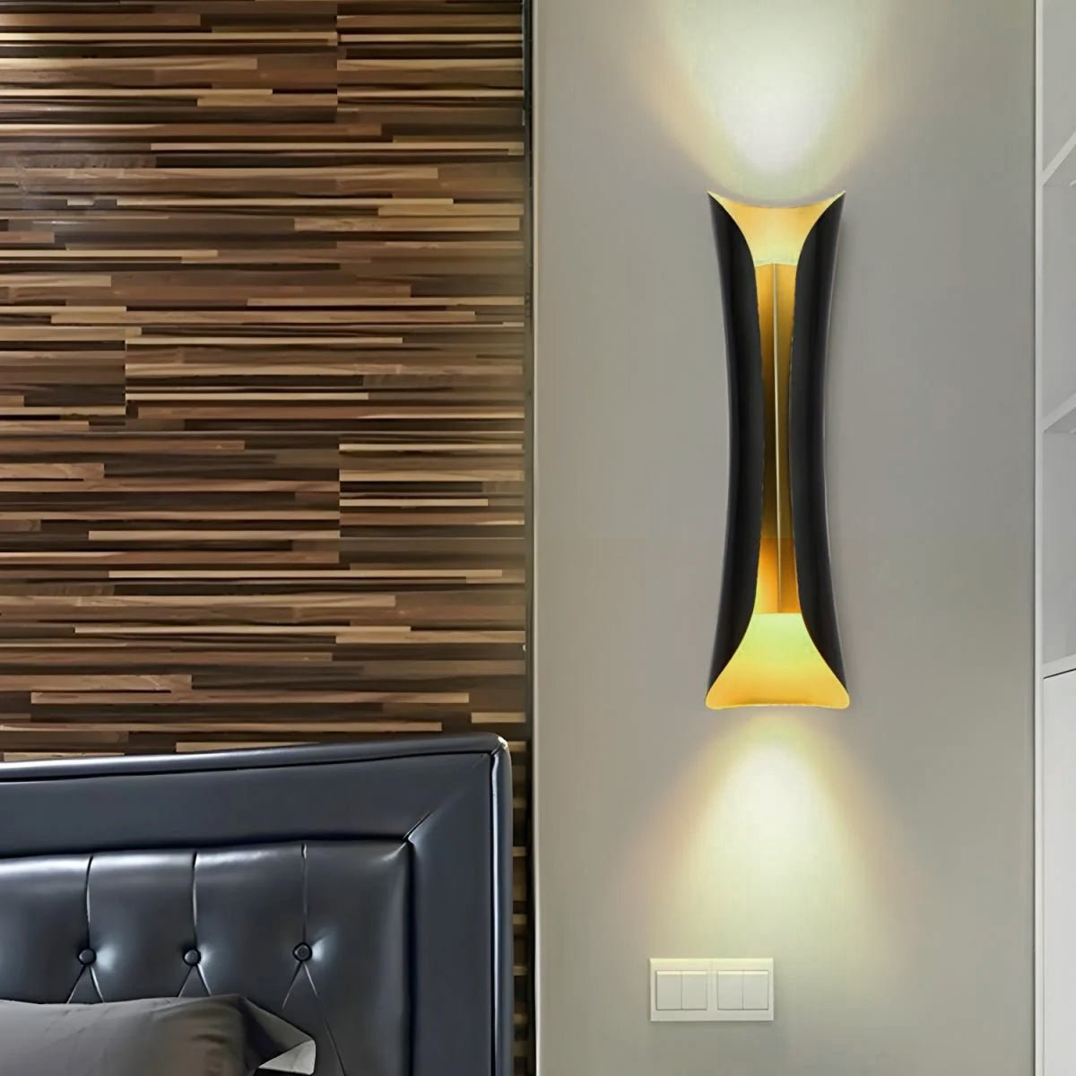 Humphrey Elegance Flame Art Wandleuchte