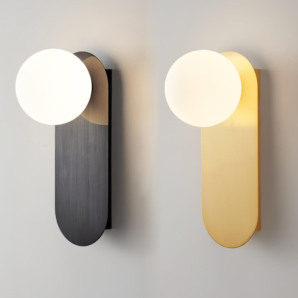 Eiralina flache Basis Kugel Wandleuchte aus Messing und Glas