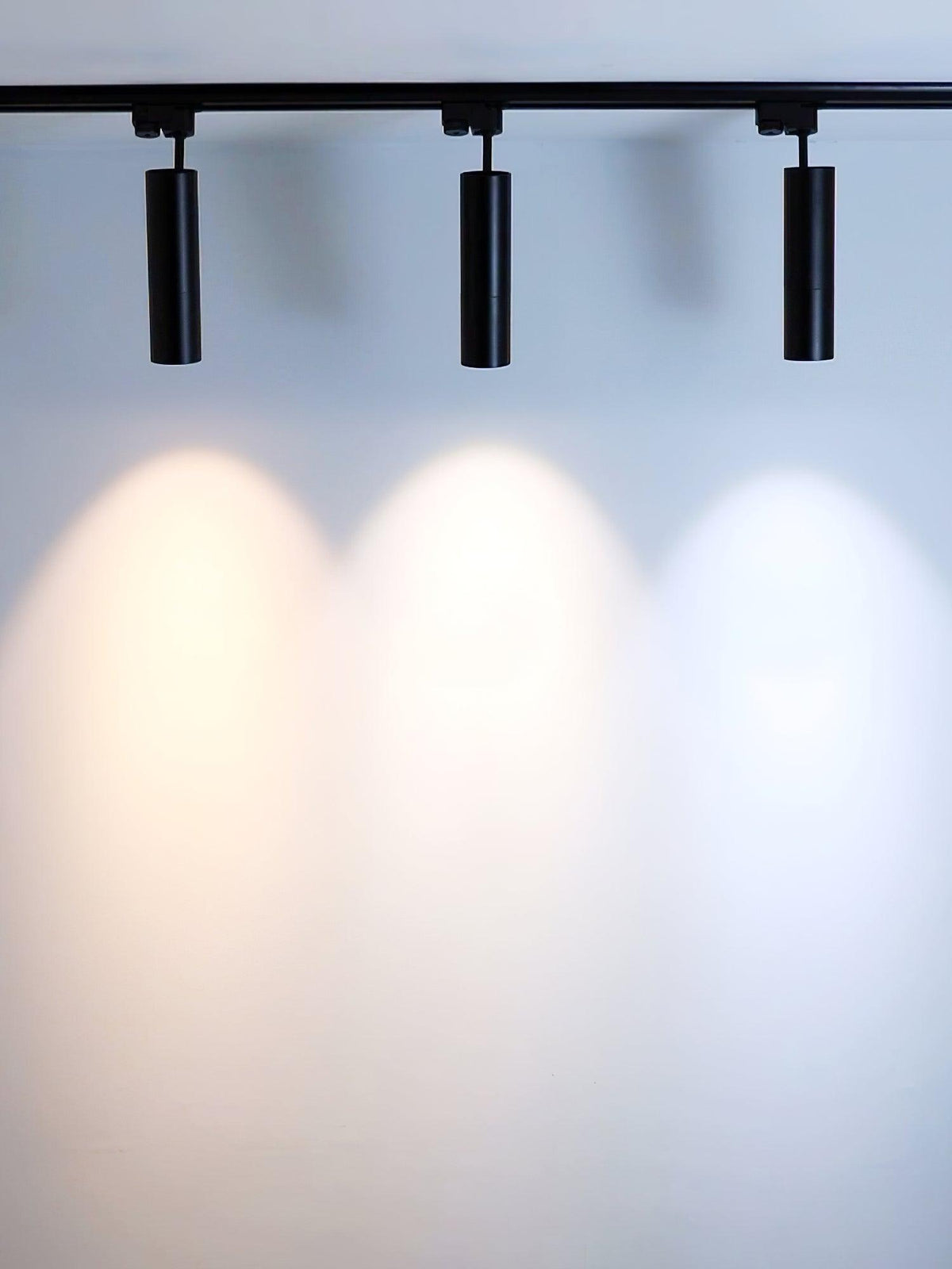 Sond zeitgenössische minimalistische Deckenleuchte