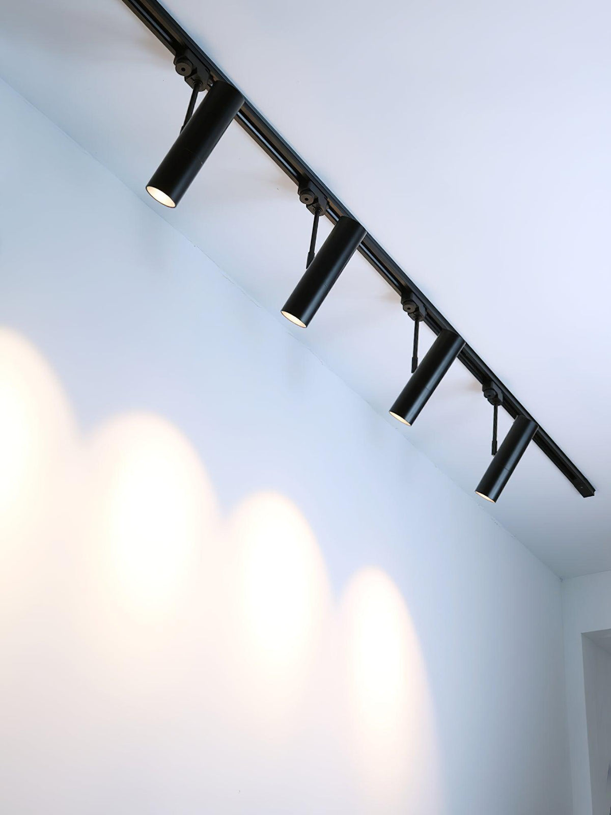 Sond zeitgenössische minimalistische Deckenleuchte