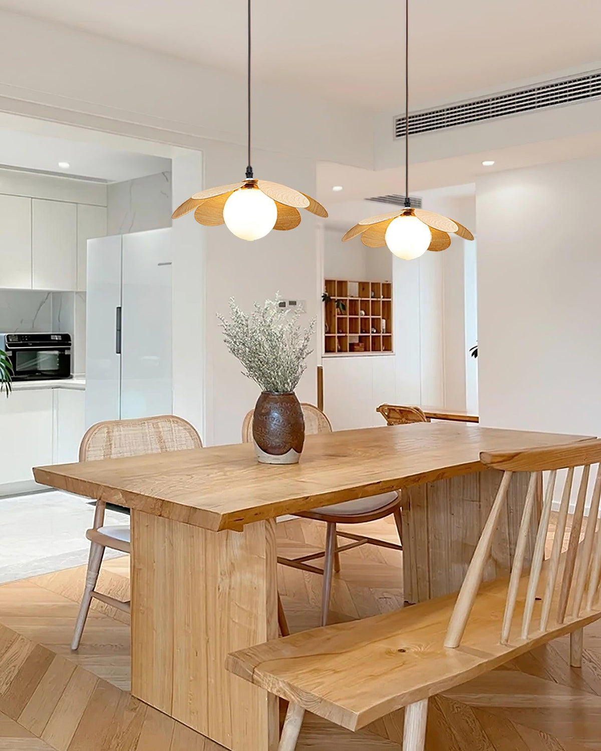 Arlenis Pendelleuchte aus Glas im minimalistischen Stil