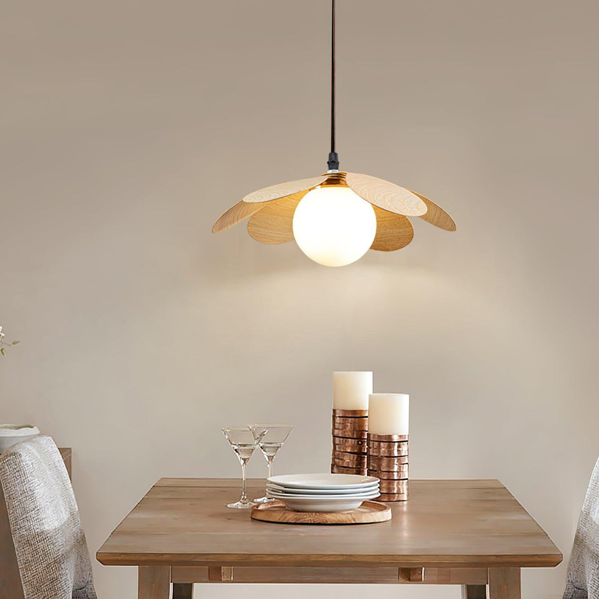 Arlenis Pendelleuchte aus Glas im minimalistischen Stil