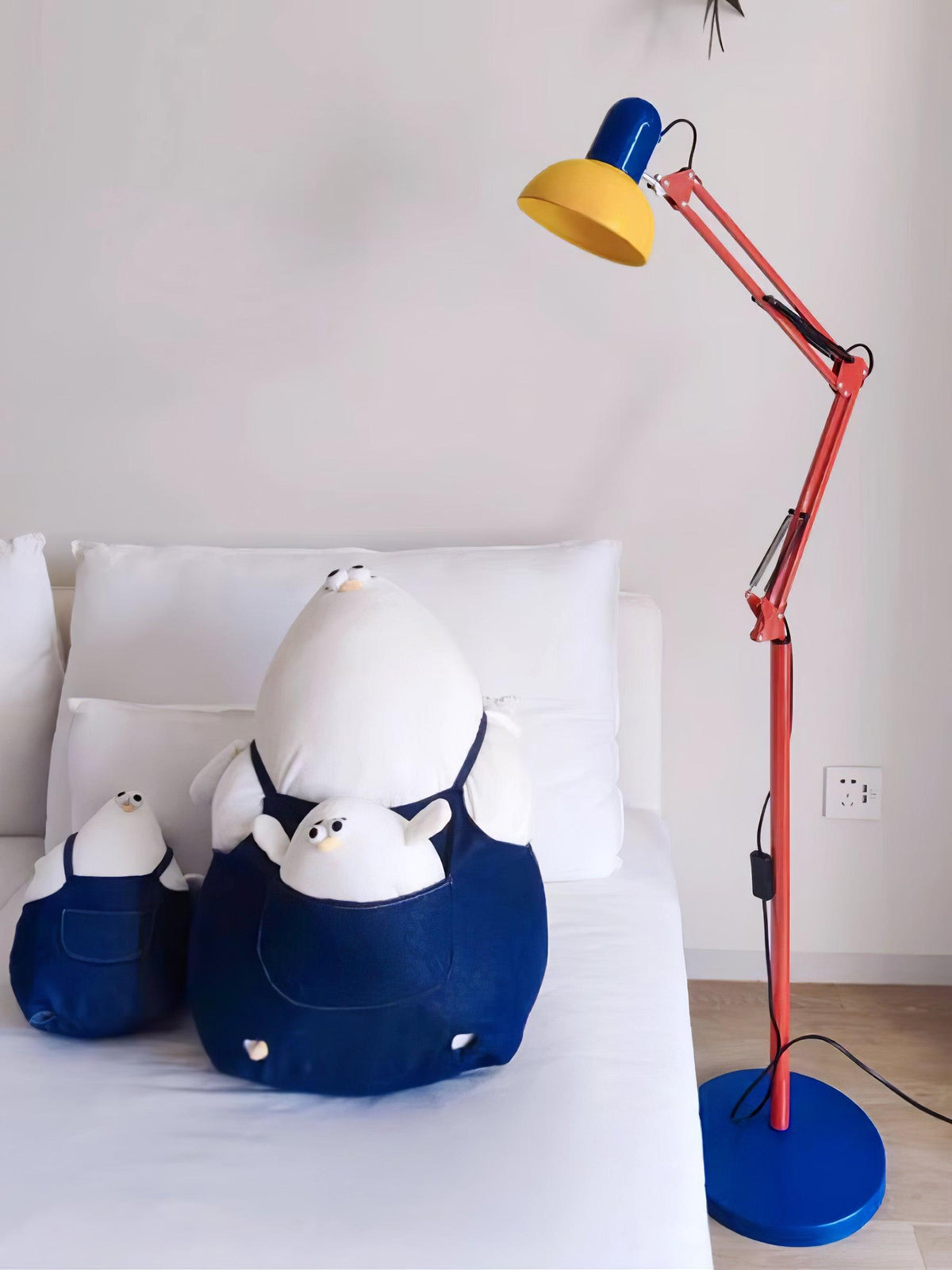 Idoren Stehleuchte Playful