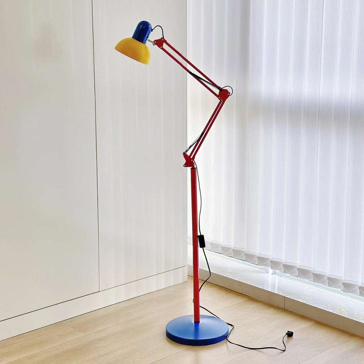 Idoren Stehleuchte Playful