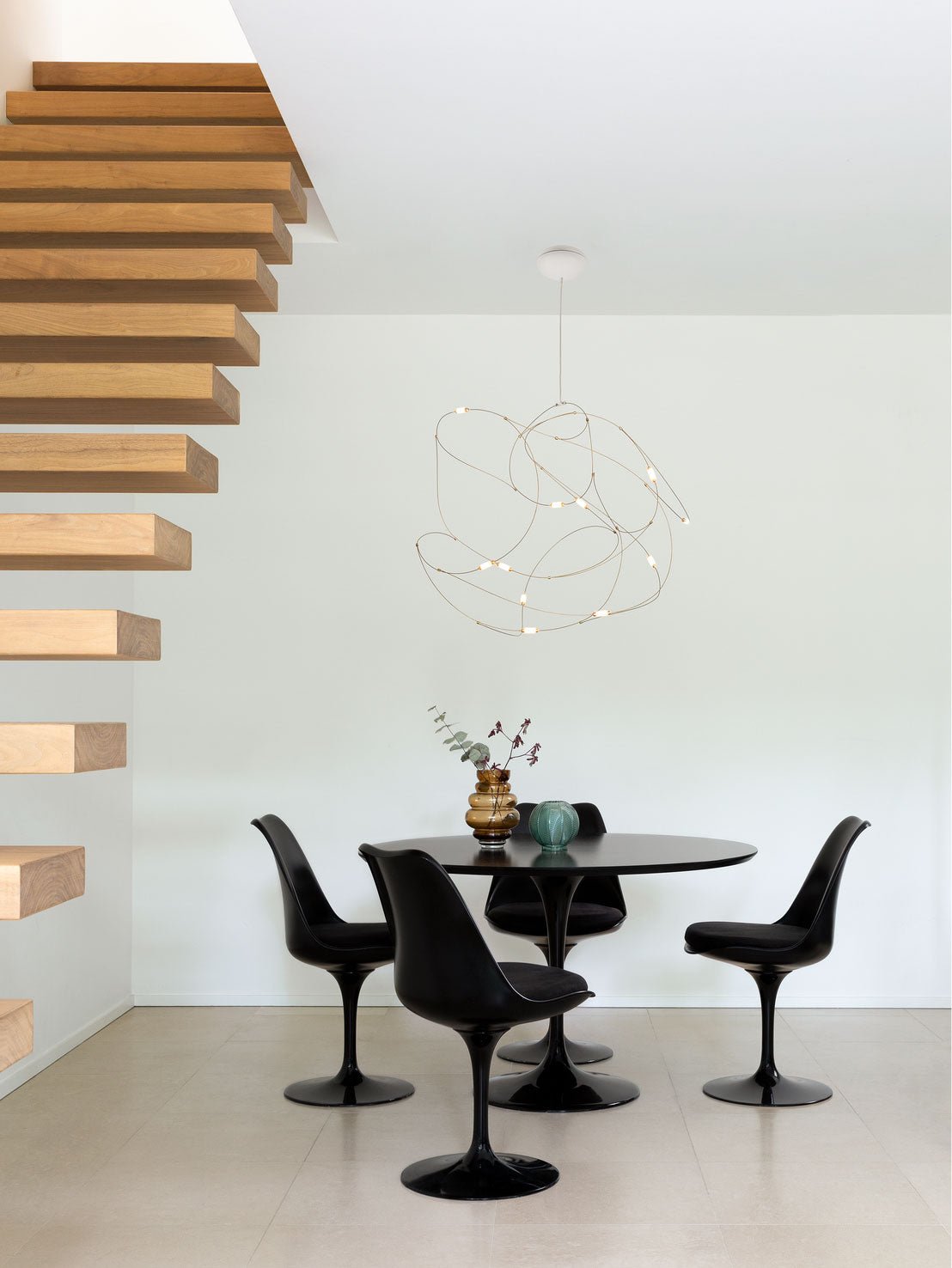 Celes Pendelleuchte aus Edelstahl im minimalistischen Stil