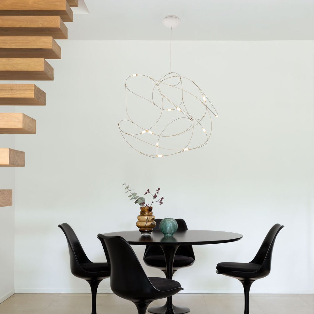 Celes Pendelleuchte aus Edelstahl im minimalistischen Stil