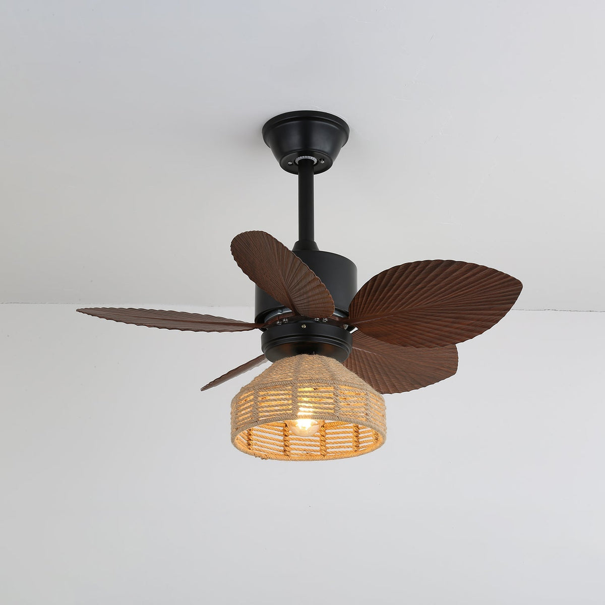 Rivora tropischer Rattan-Deckenventilator mit Beleuchtung