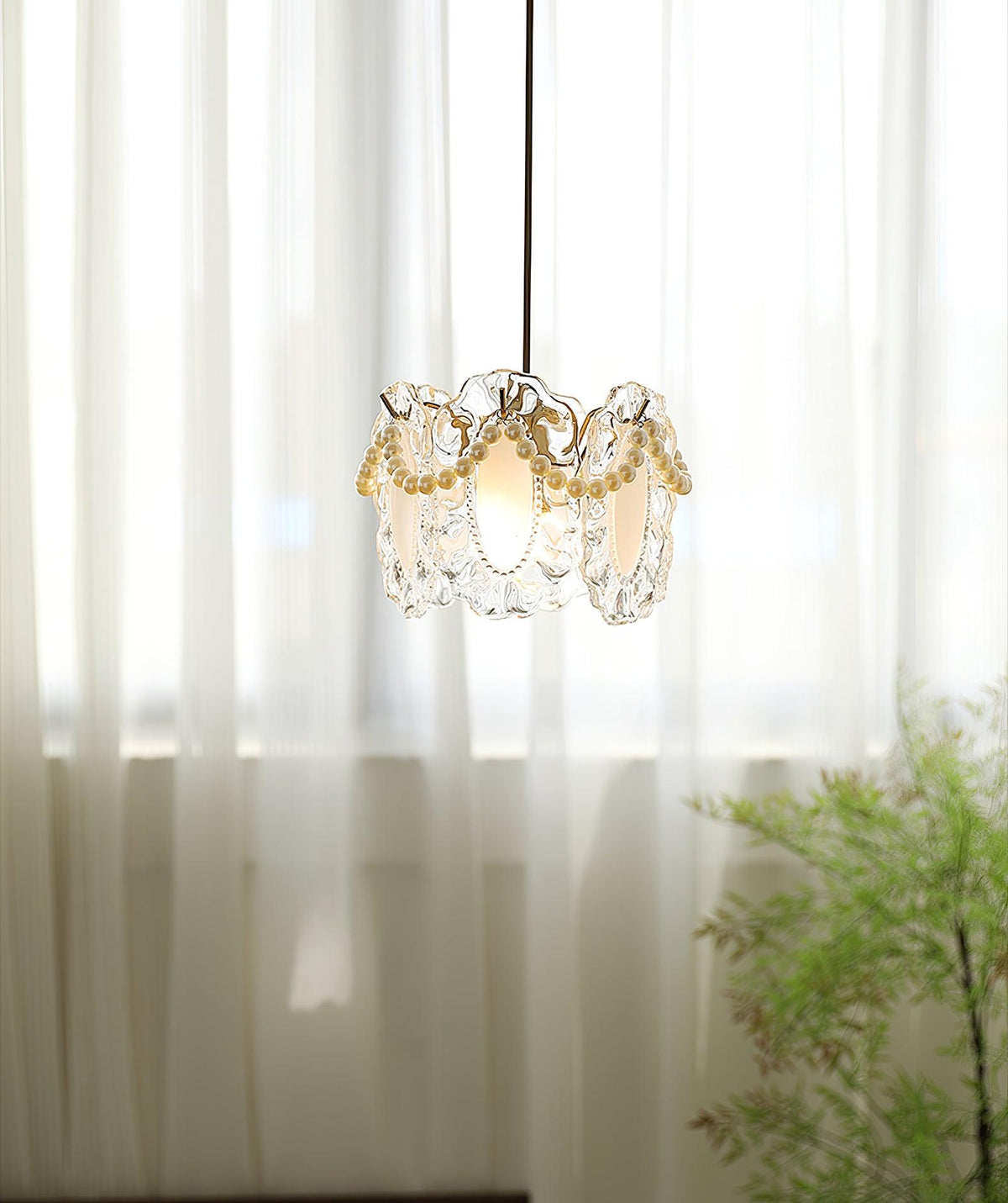 Velinette Pendelleuchte aus Glas im Glam-Industrial-Stil