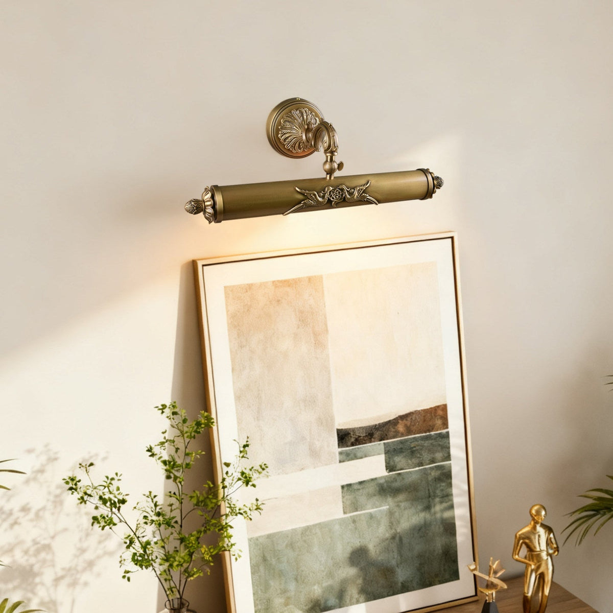 Casuaria Beam Messing-Wandleuchte