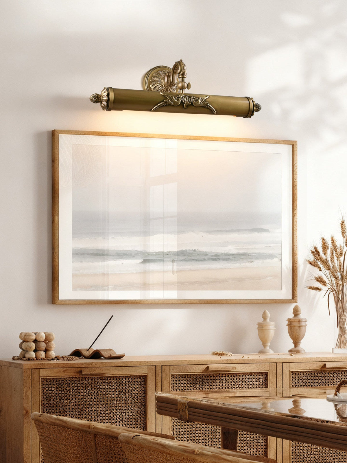 Casuaria Beam Messing-Wandleuchte