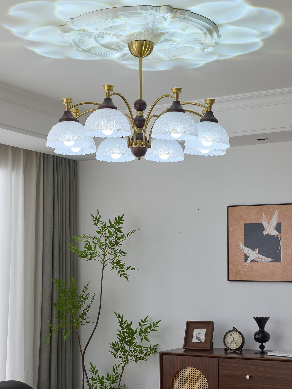 Vosolir Kronleuchter Traditionelle Eleganz aus Holz