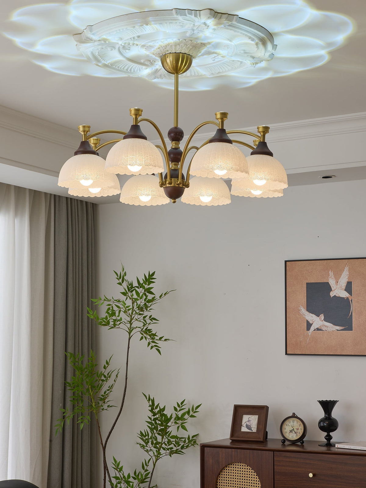 Vosolir Kronleuchter Traditionelle Eleganz aus Holz