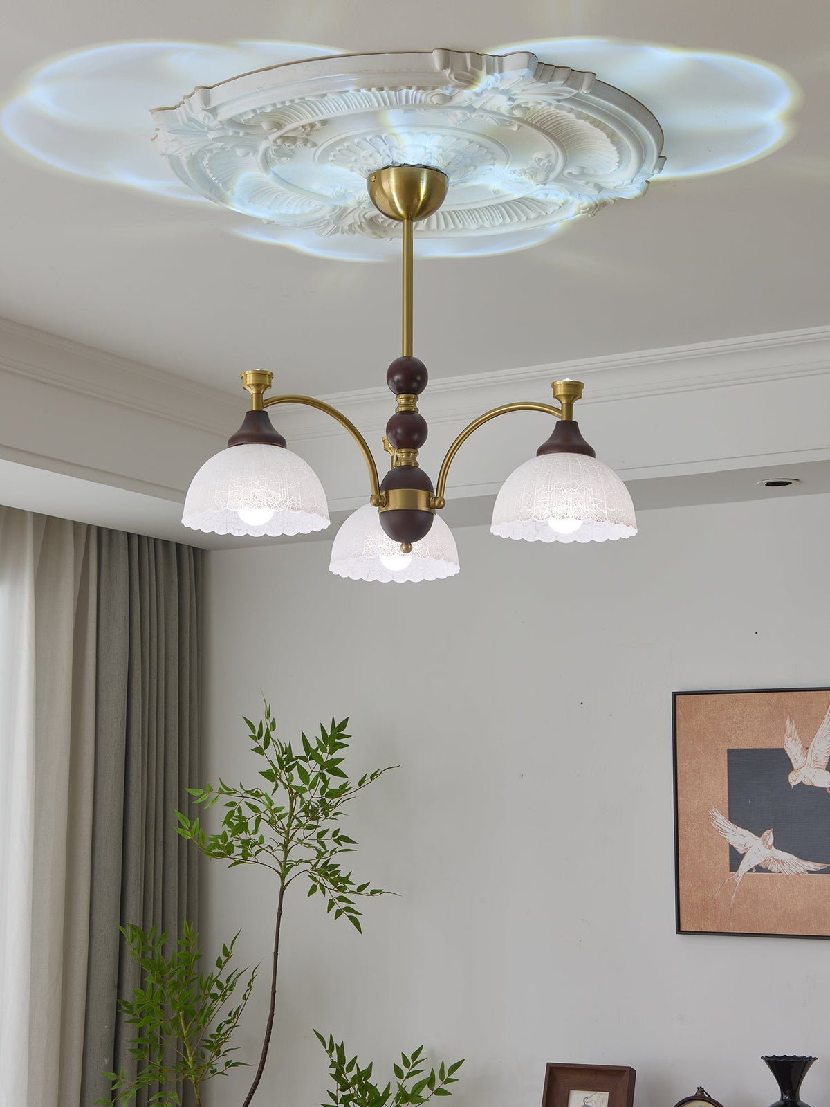 Vosolir Kronleuchter Traditionelle Eleganz aus Holz