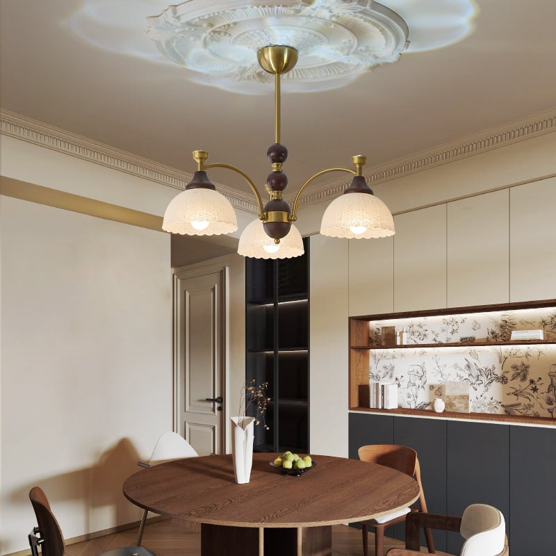 Vosolir Kronleuchter Traditionelle Eleganz aus Holz