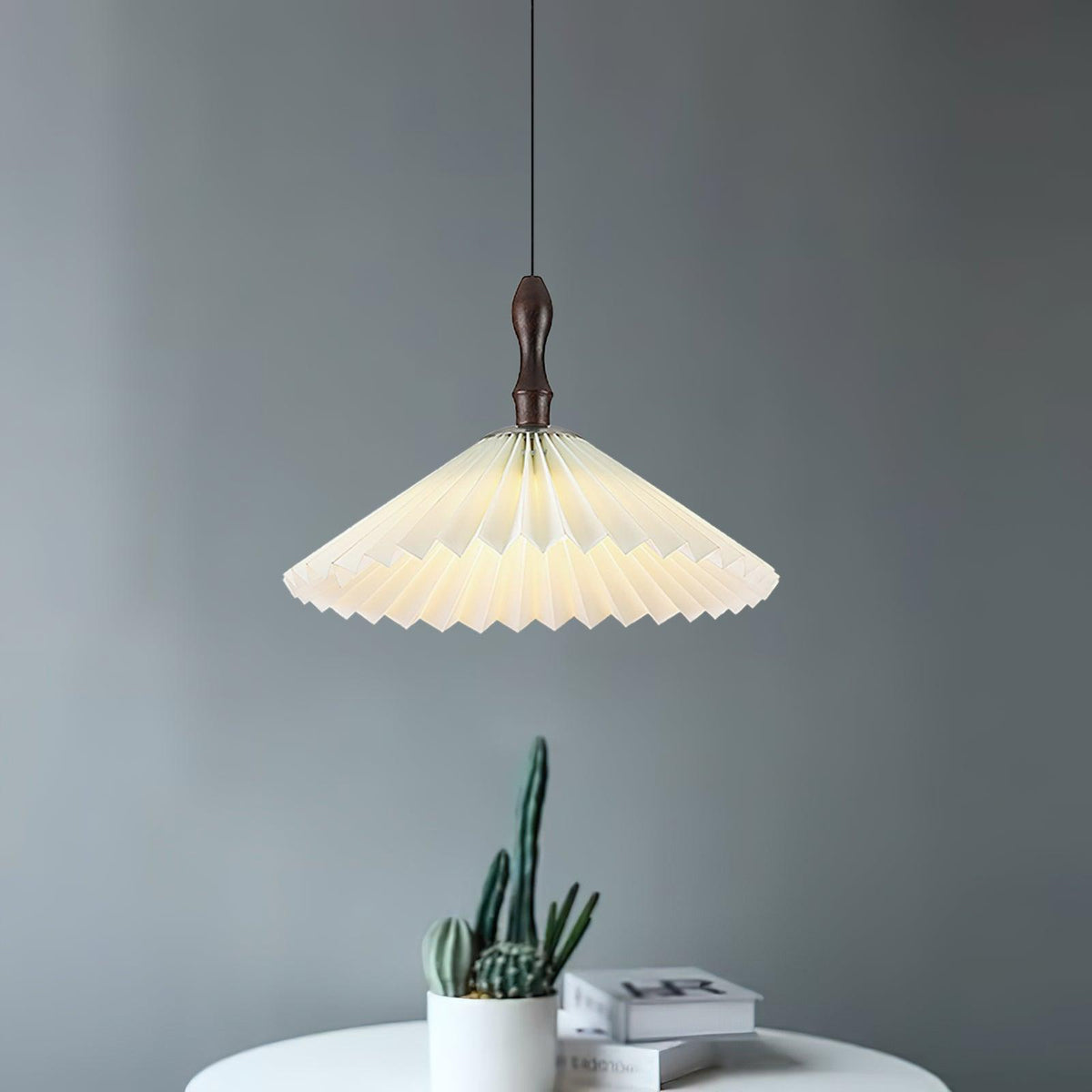 Petal Pendelleuchte aus Holz