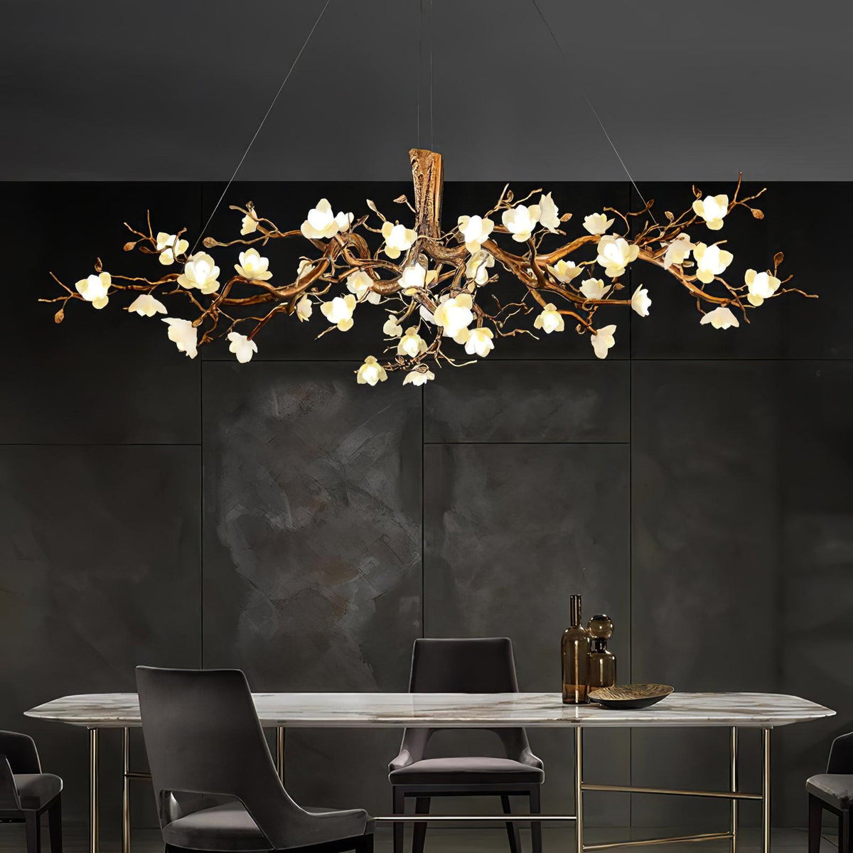 Tominex Kronleuchter im postmodernen luxuriösen Stil aus Messing und Keramik in Blumenform