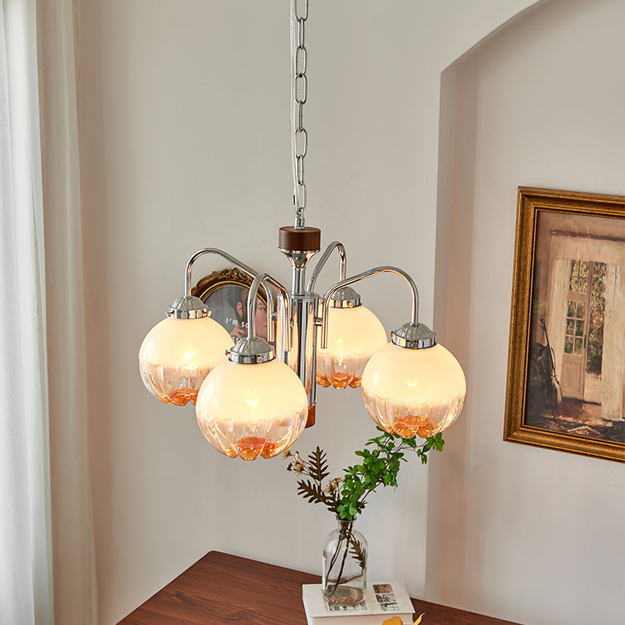 Ulliria Kronleuchter aus Walnuss und Glas mit nordischer Blumenkunst