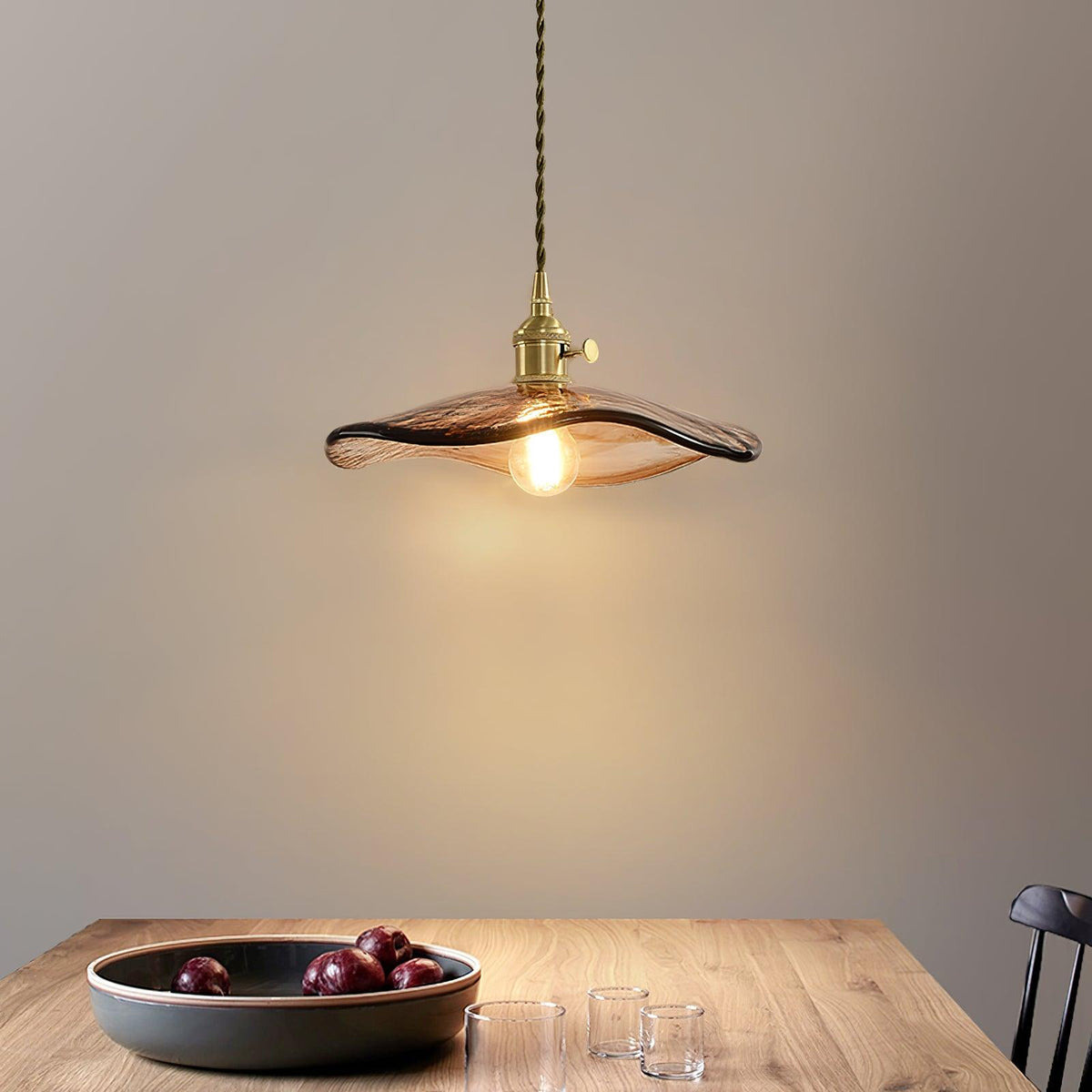 Celorise Pendelleuchte aus Glas in Braun für Wohnzimmer | Luxus
