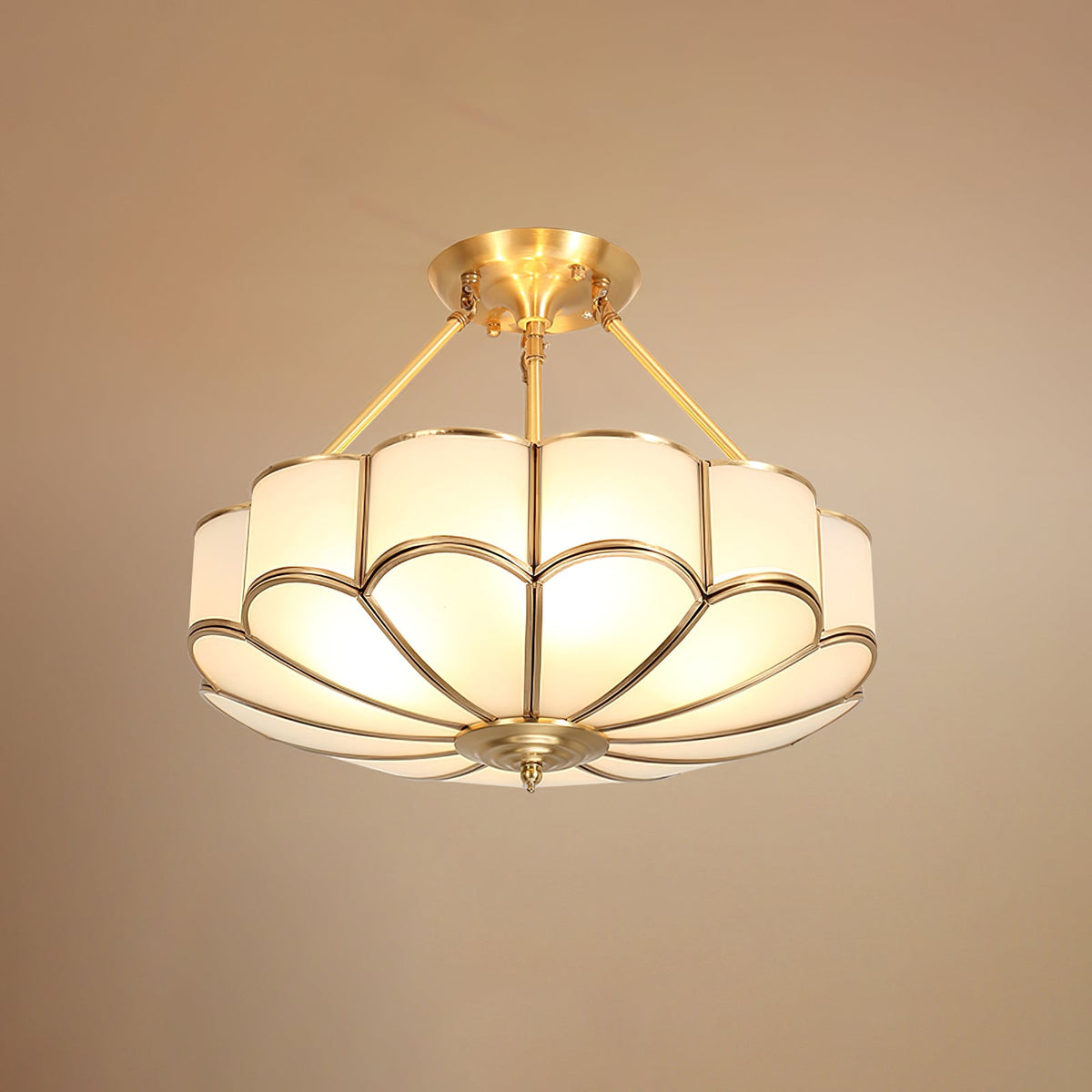Levenor Deckenleuchte Milchglas Petal Messing Kunst