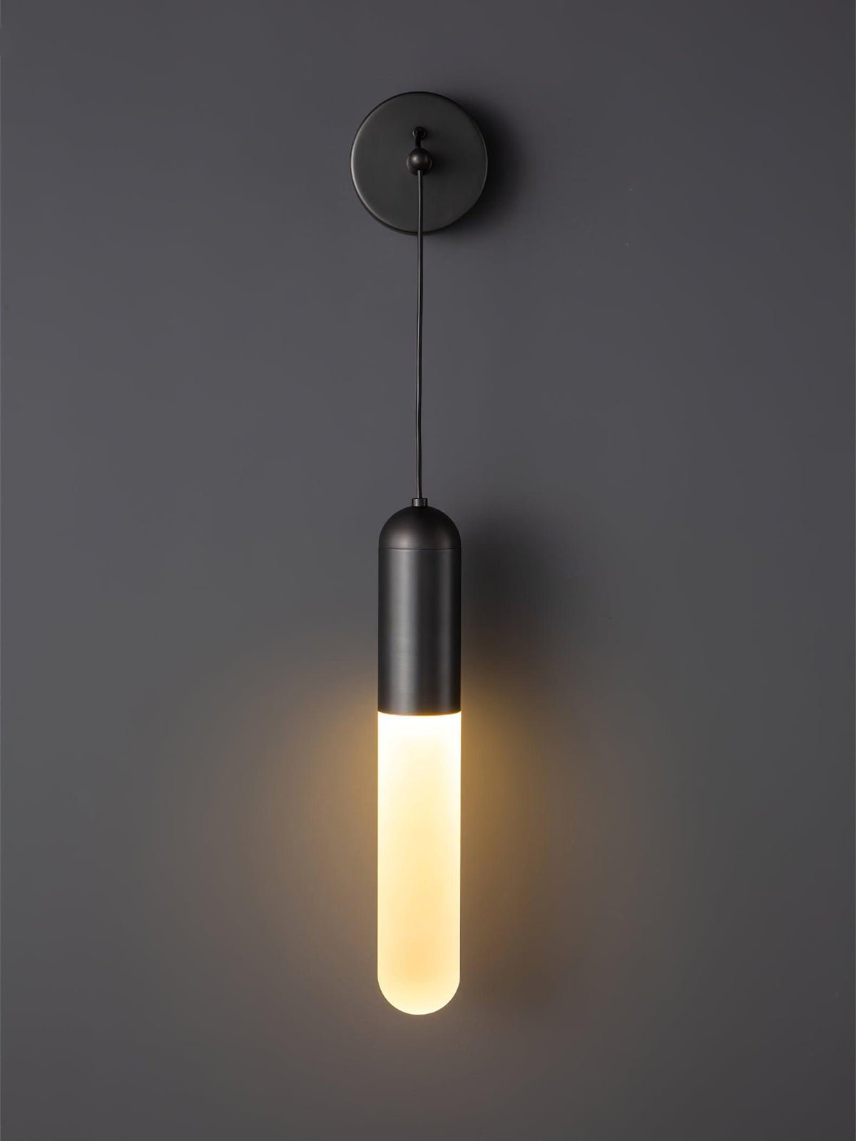 Deborah zeitgenössische minimalistische Wandleuchte