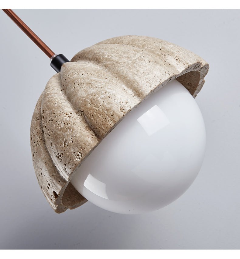 Marovek Pendelleuchte mit geripptem Orb aus gelbem