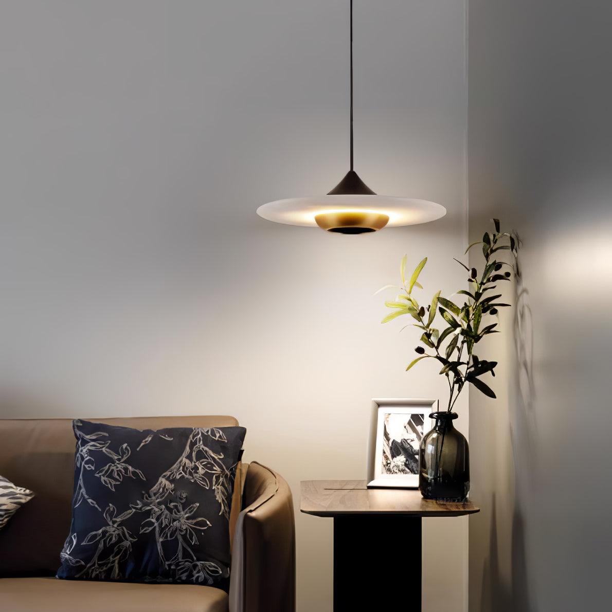 Avelyn Pendelleuchte aus Marmor im Cozy-Design | Gold & Schwarz & Weißer Marmor