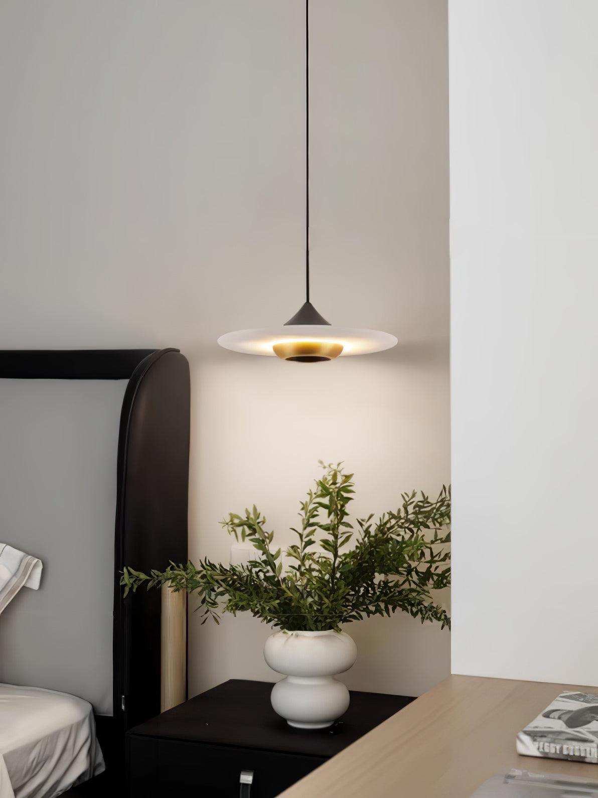 Avelyn Pendelleuchte aus Marmor im Cozy-Design | Gold & Schwarz & Weißer Marmor