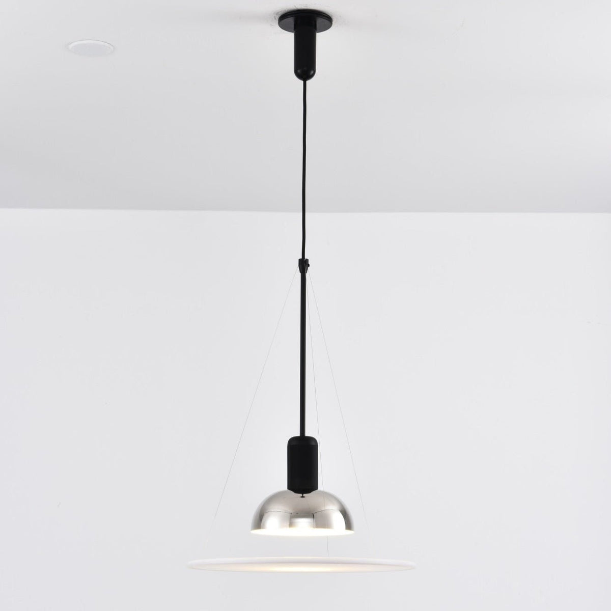 Viraeleria Flying Saucer Pendelleuchte