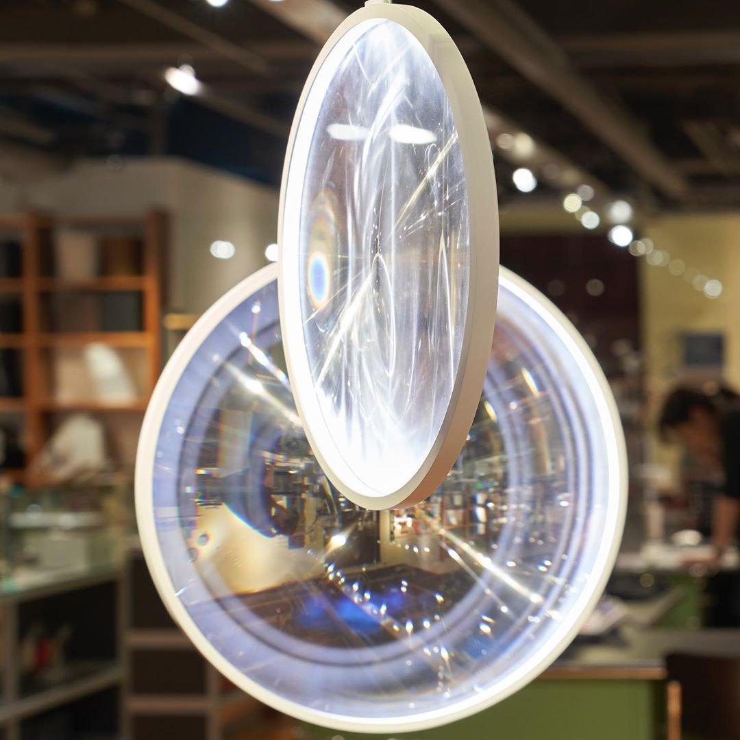 Eirienne Pendelleuchte aus Glas mit künstlerischem Design