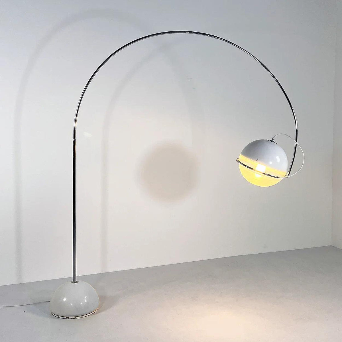 Lumiora Stehleuchte