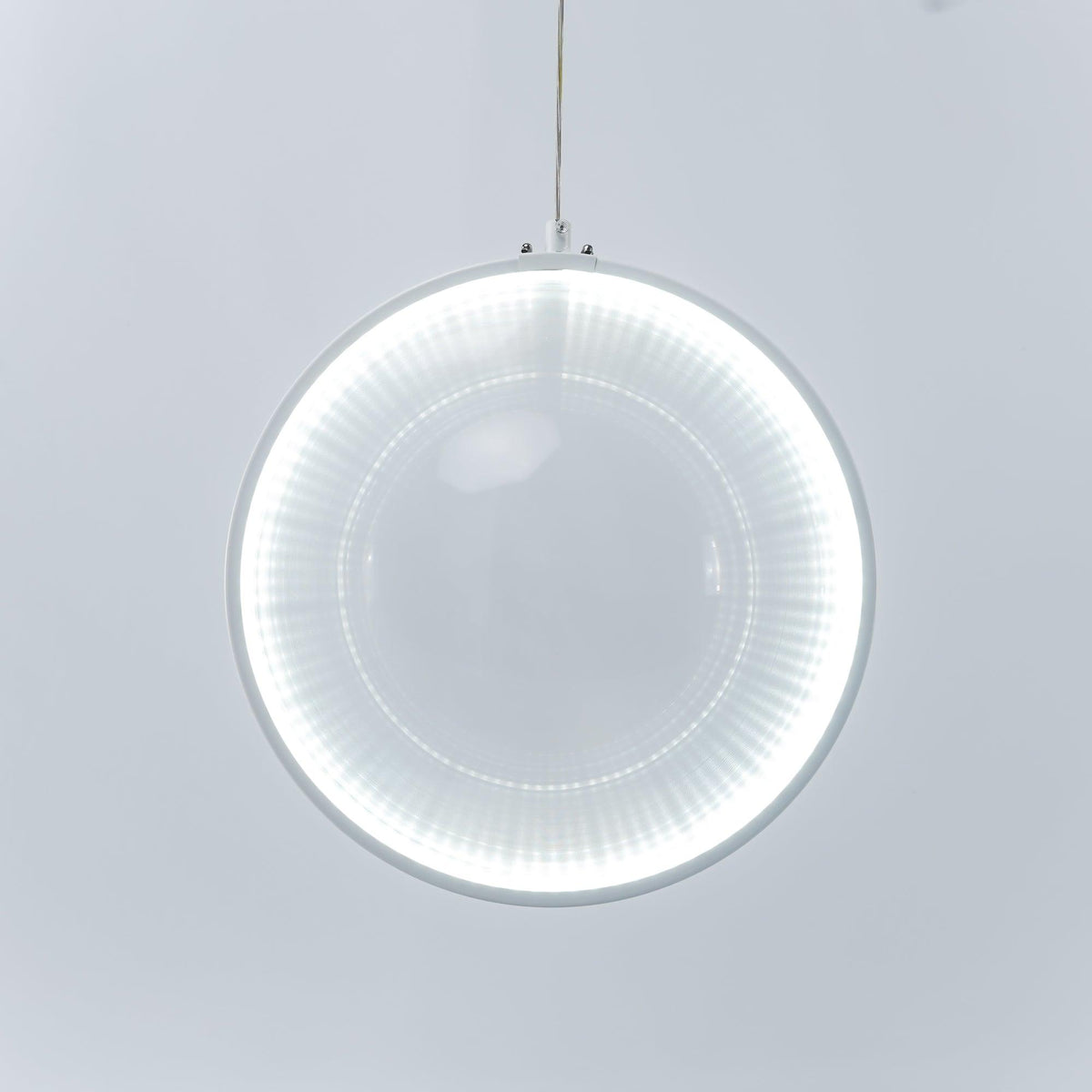 Eirienne Pendelleuchte aus Glas mit künstlerischem Design