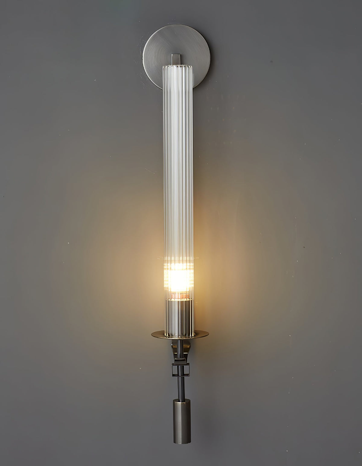 Veloora Wandleuchte Messing minimalistisch geripptes Glas