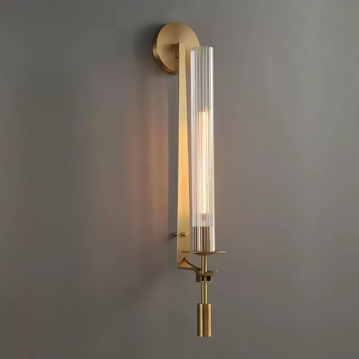 Veloora Wandleuchte Messing minimalistisch geripptes Glas