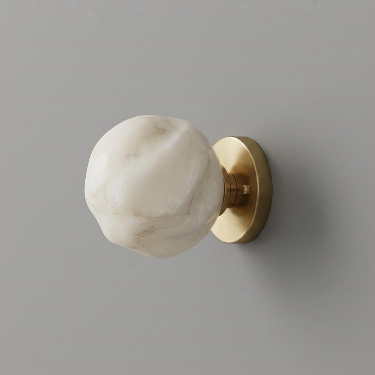 Norstone Alabaster-Wandleuchte