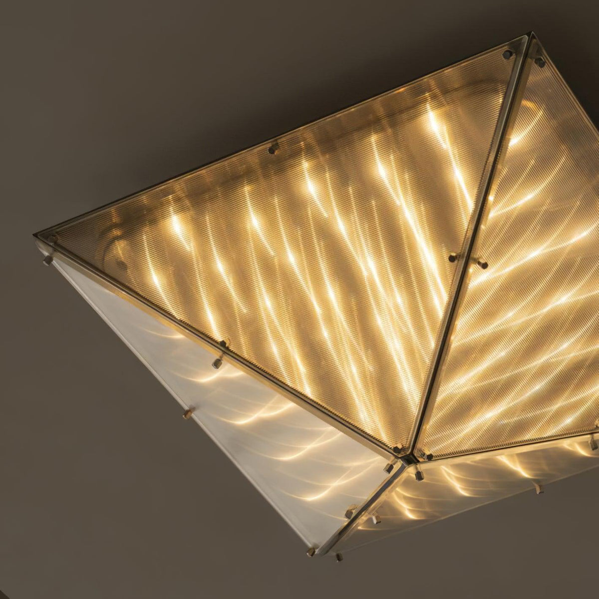 Facet Moderne Deckenleuchte aus Glas
