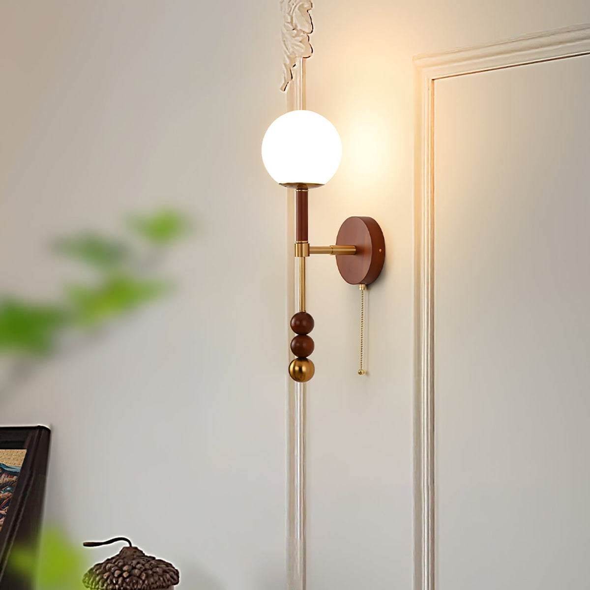 Hilda Roma Elegance Holz-Wandleuchte