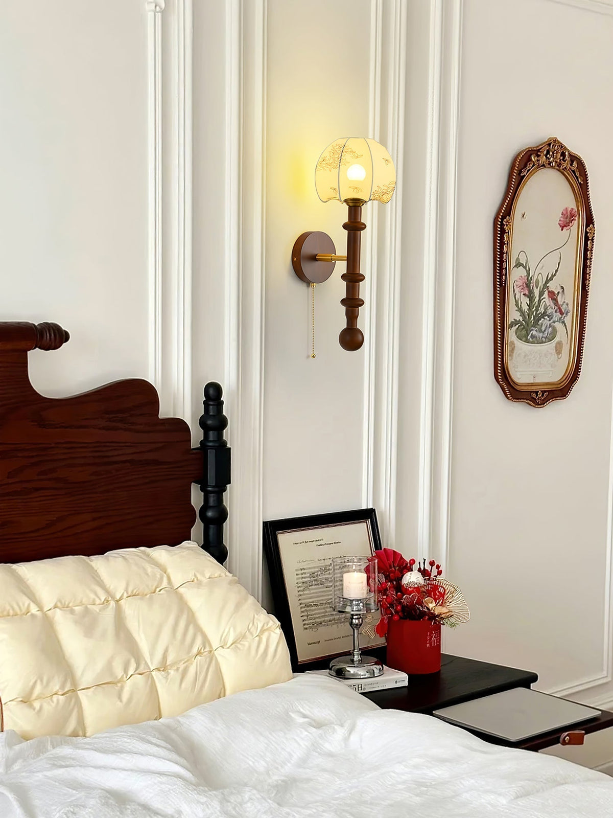 Hilda Roma Elegance Holz-Wandleuchte