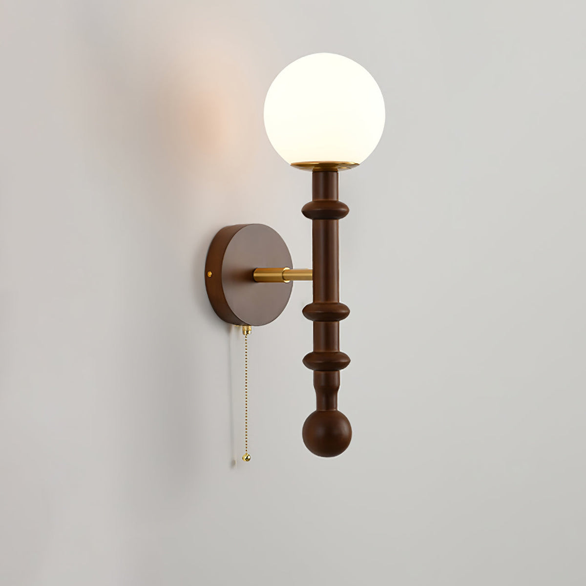 Hilda Roma Elegance Holz-Wandleuchte